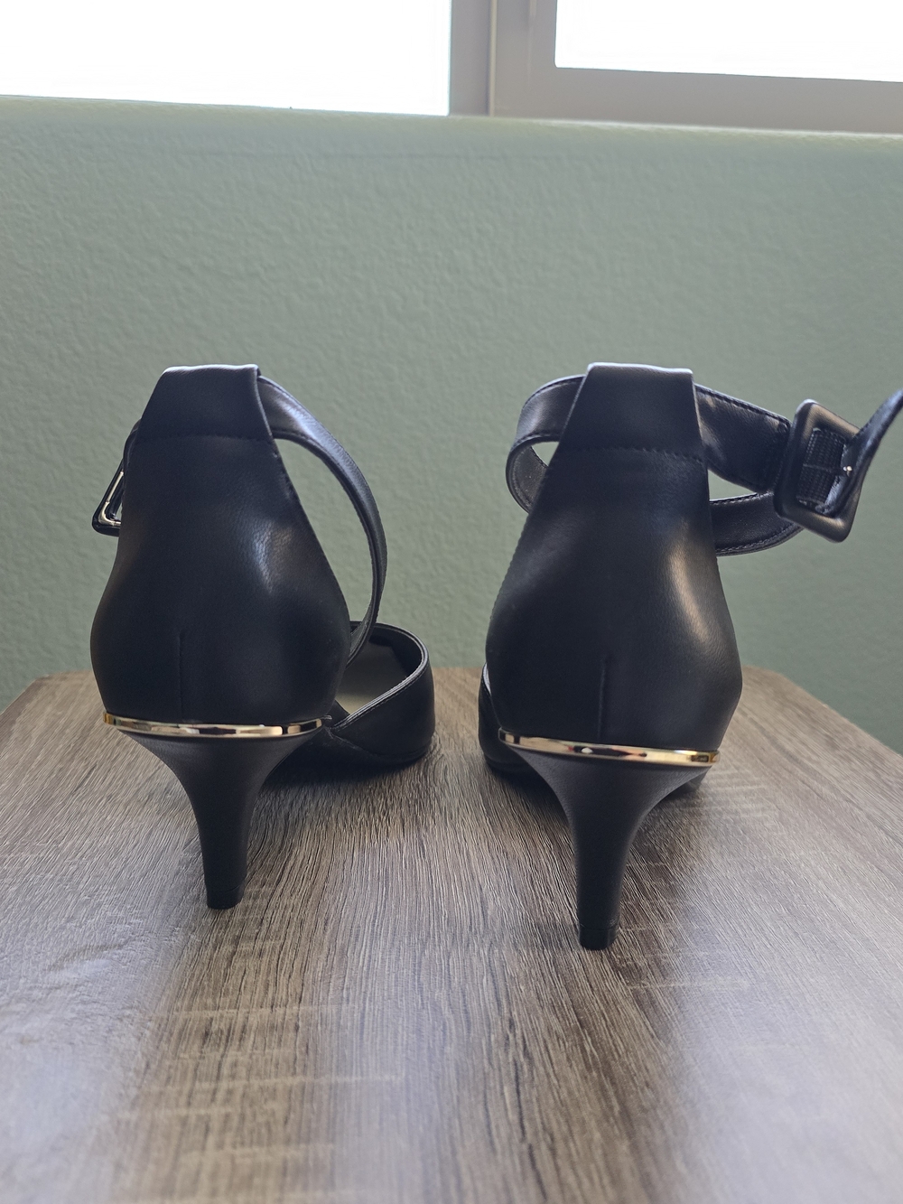 Anne Klein Fararia iFlex D'Orsay Ankle Strap Kitten Heels Black 10M NIB - Picture 3 of 5